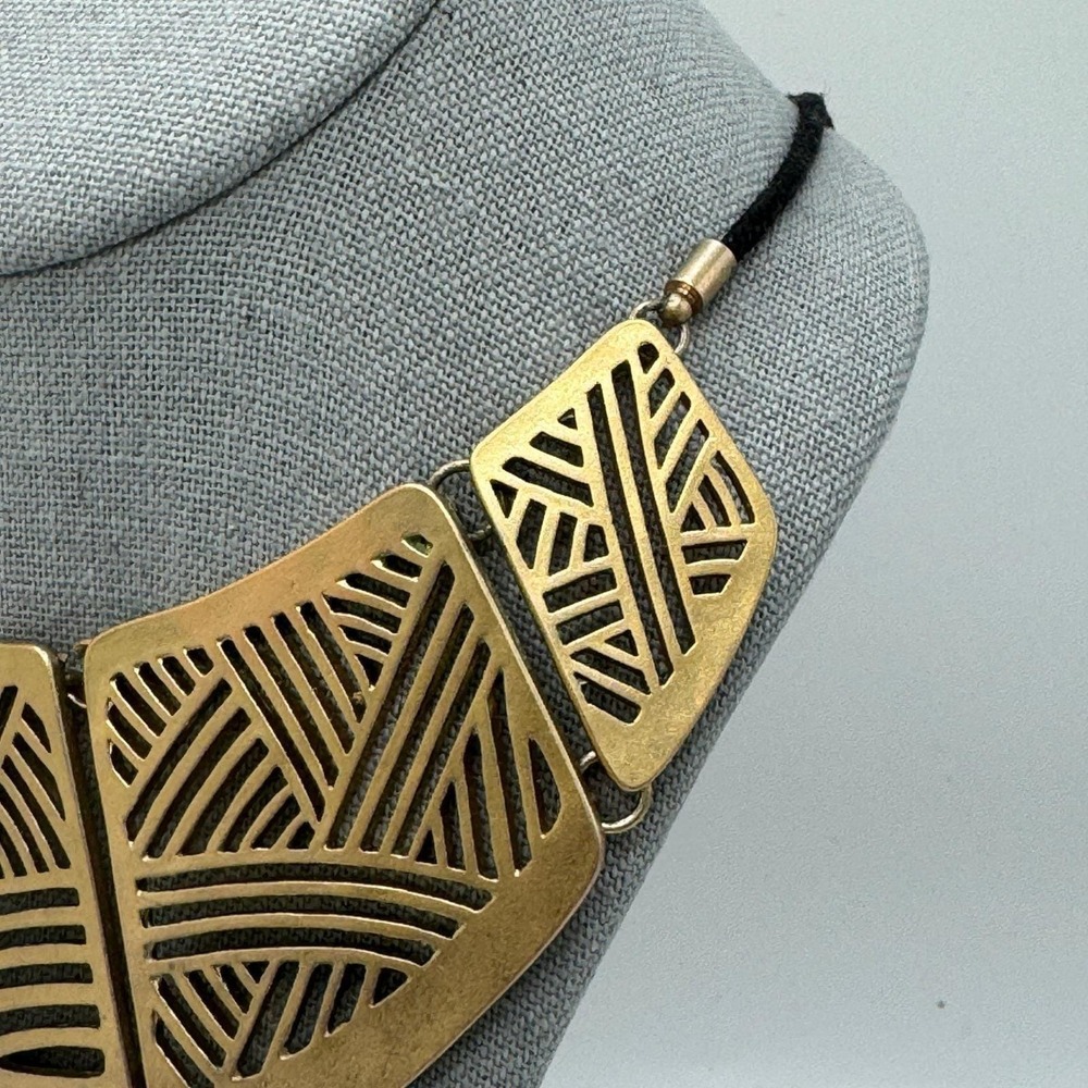 Chunky Geometric Statement Necklace Gold Tone Bib‎ Collar - Picture 5 of 6